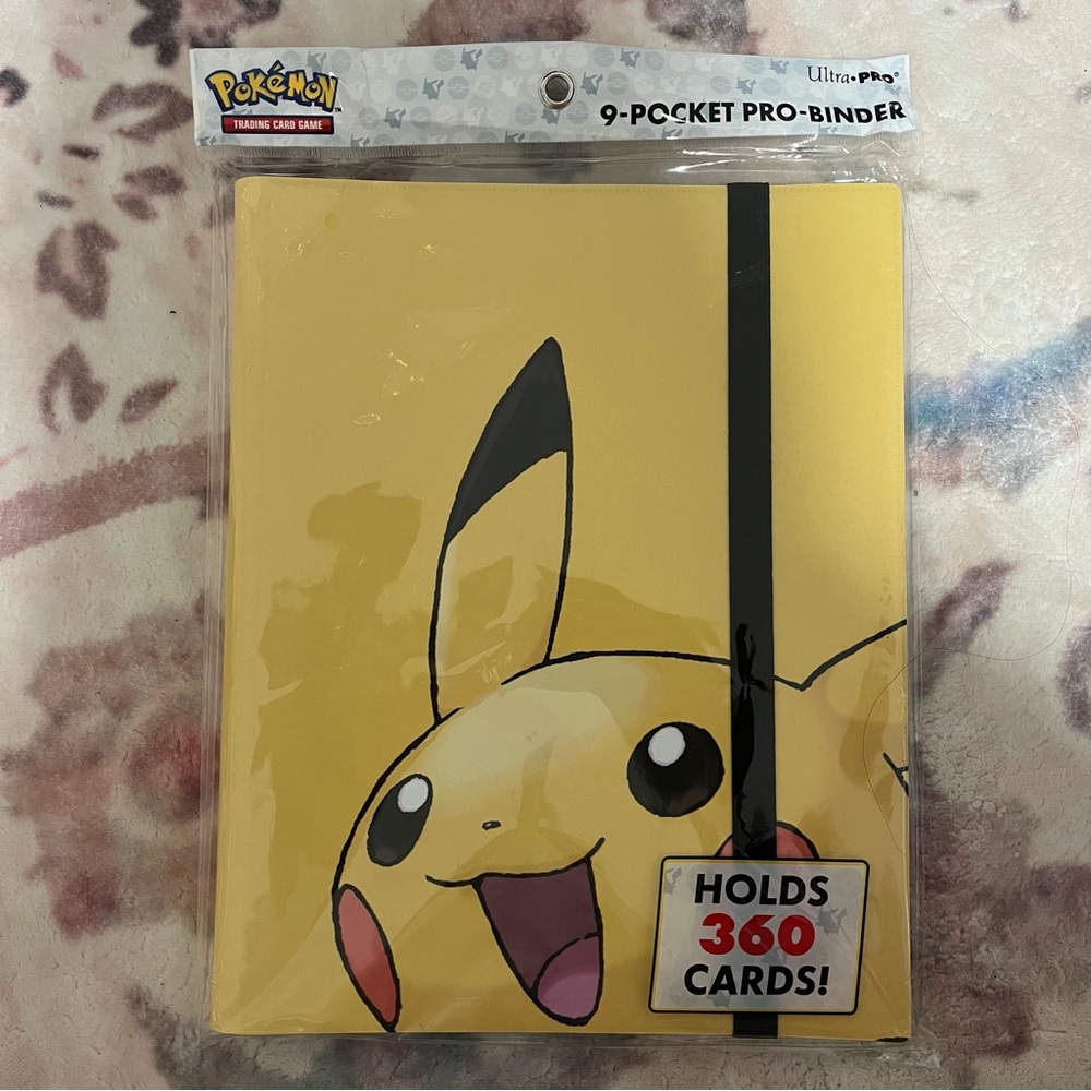 BRAND NEW Pokemon Yellow and Black 9-Pocket Pro-Binder